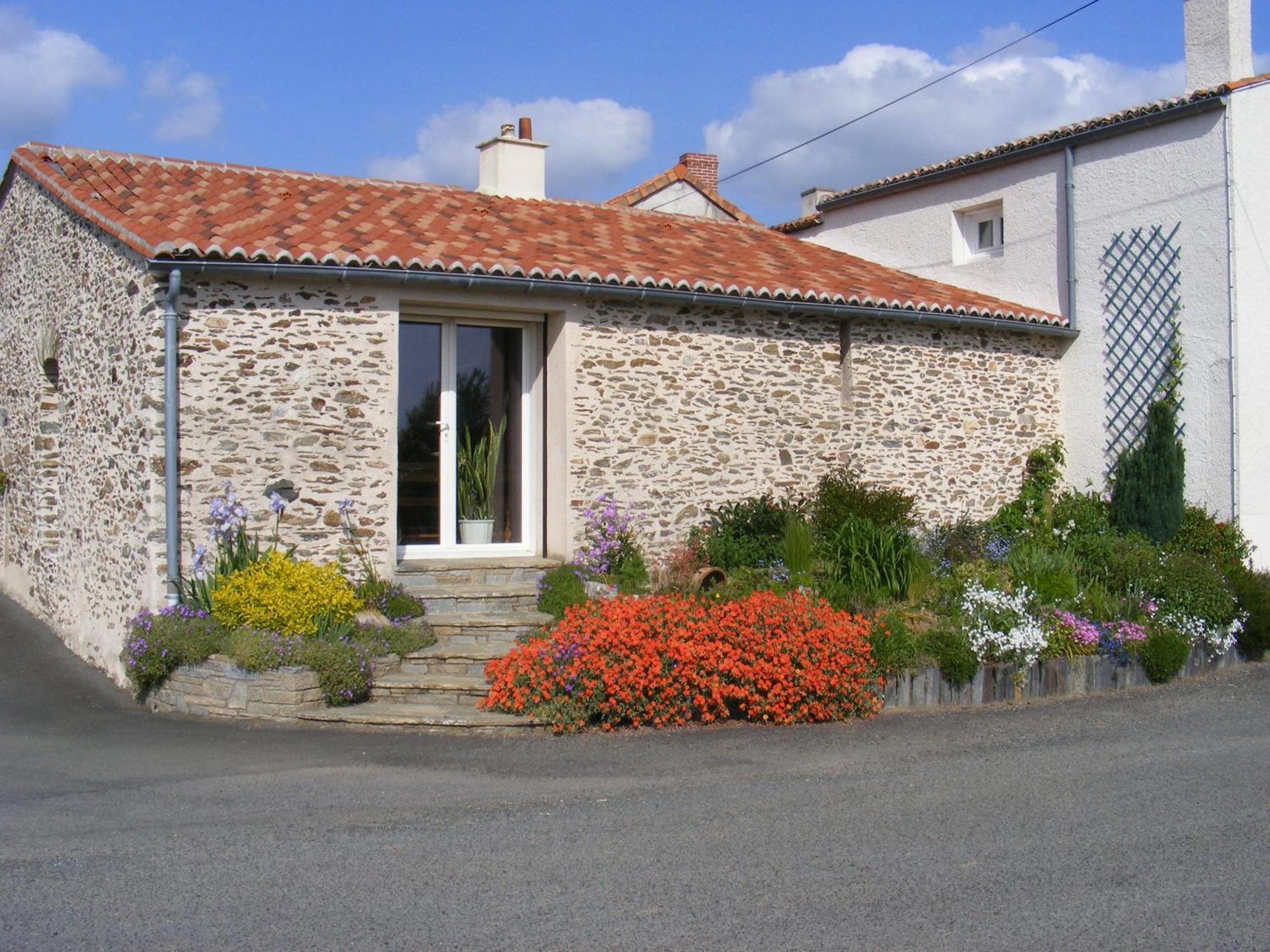 Chambres D'Hotes Vignes Et Loire Drain Exterior photo